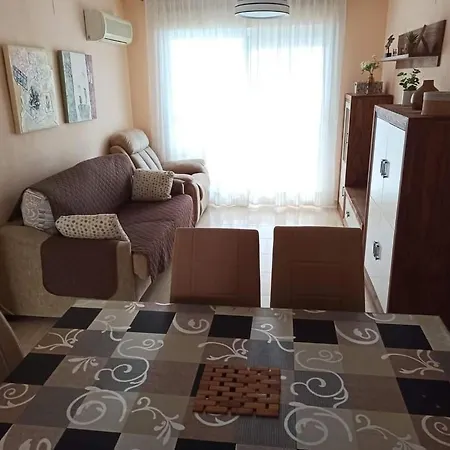 En Magic World. Nueva Marina Dor Apartment